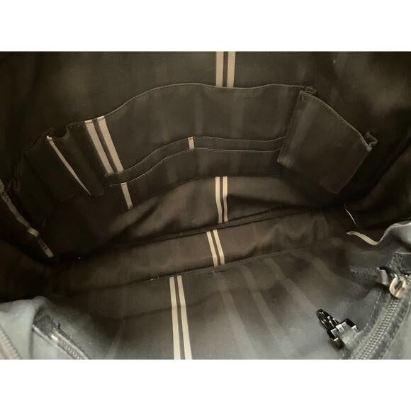 HUGO BOSS Slim Black Pebbled Leather Attache/Laptop Bag - Picture 5 of 11